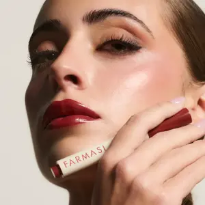 https://content.farmasi.ie/Product/1002594_64_4.webp